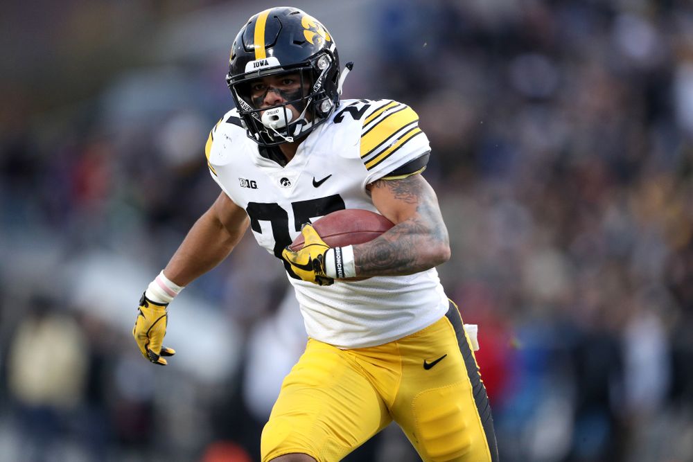 Iowa Hawkeyes defensive back Amani Hooker (27) intercepts a pass against the Purdue Boilermakers Saturday, November 3, 2018 Ross Ade Stadium in West Lafayette, Ind. (Brian Ray/hawkeyesports.com)