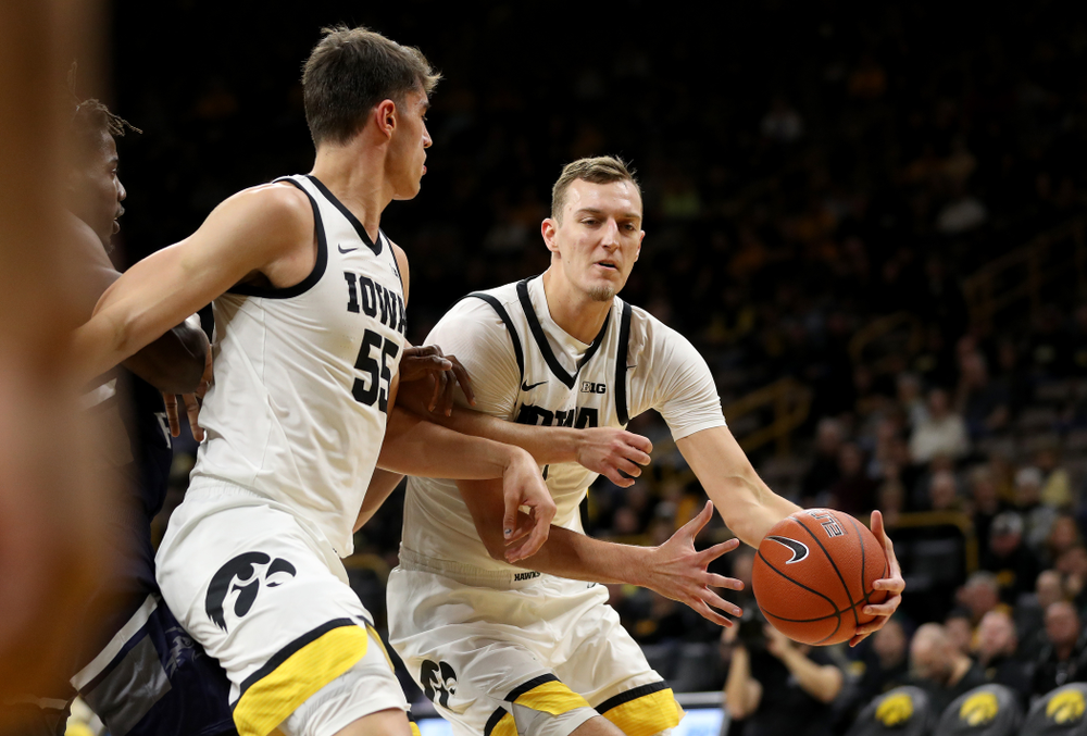 Iowa Hawkeyes forward Jack Nunge (2) against North Florida Thursday, November 21, 2019 at Carver-Hawkeye Arena. (Brian Ray/hawkeyesports.com)