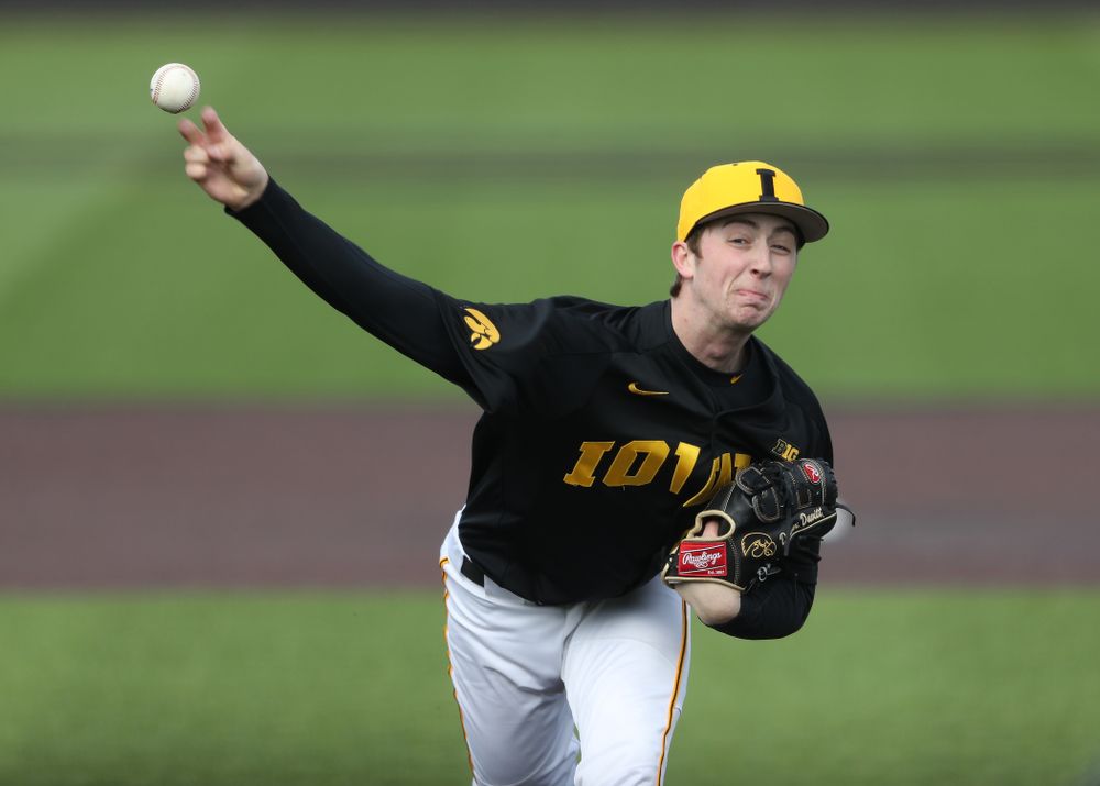 Iowa Hawkeyes Duncan Davitt (44) against California State Northridge Sunday, March 17, 2019 at Duane Banks Field. (Brian Ray/hawkeyesports.com)
