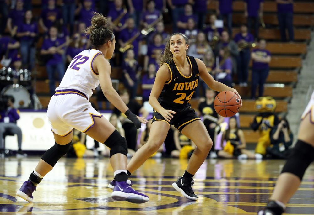 Iowa Hawkeyes guard Gabbie Marshall (24) against Northern Iowa Sunday, November 17, 2019 at the McLeod Center. (Brian Ray/hawkeyesports.com)