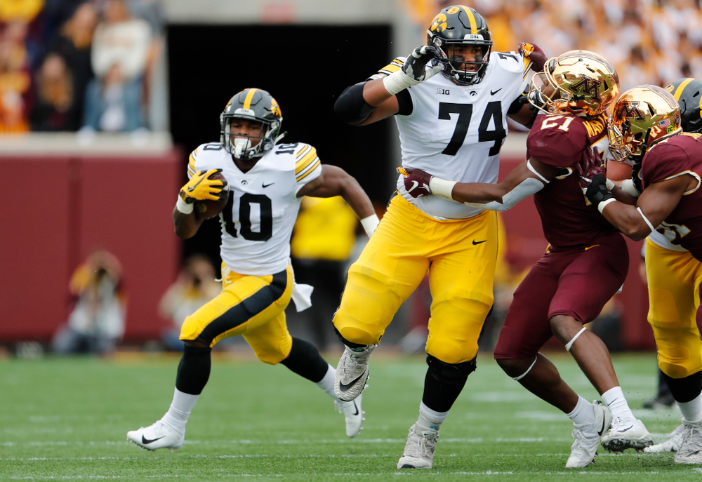 Iowa Hawkeyes offensive lineman Tristan Wirfs (74) against the Minnesota Golden Gophers Saturday, October 6, 2018 at TCF Bank Stadium. (Brian Ray/hawkeyesports.com)