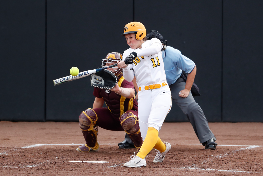 Iowa Hawkeyes first baseman Mallory Kilian (11) against the Minnesota Golden Gophers Thursday, April 12, 2018 at Bob Pearl Field. (Brian Ray/hawkeyesports.com)
