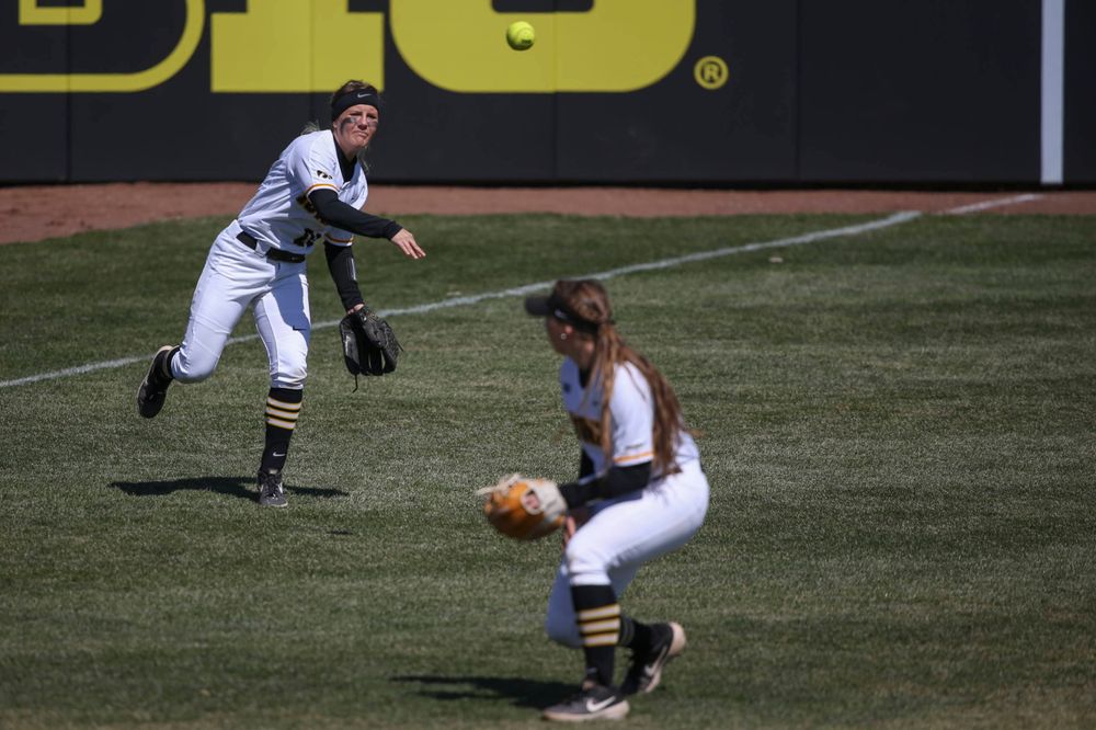 Iowa's Havyn Monteer (21) at game 3 vs Northwestern on Sunday, March 31, 2019 at Bob Pearl Field. (Lily Smith/hawkeyesports.com)