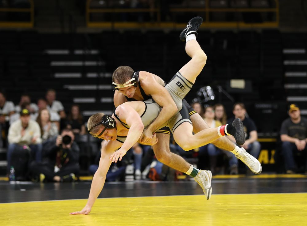 Iowa's Carter Happel wrestles Purdue's Parker Filius at 149 pounds Saturday, November 24, 2018 at Carver-Hawkeye Arena. (Brian Ray/hawkeyesports.com)