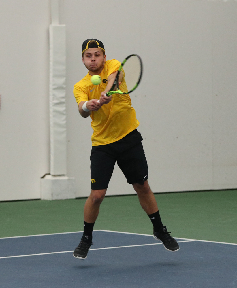 Will Davies against the Butler Bulldogs Sunday, January 27, 2019 at the Hawkeye Tennis and Recreation Complex. (Brian Ray/hawkeyesports.com)