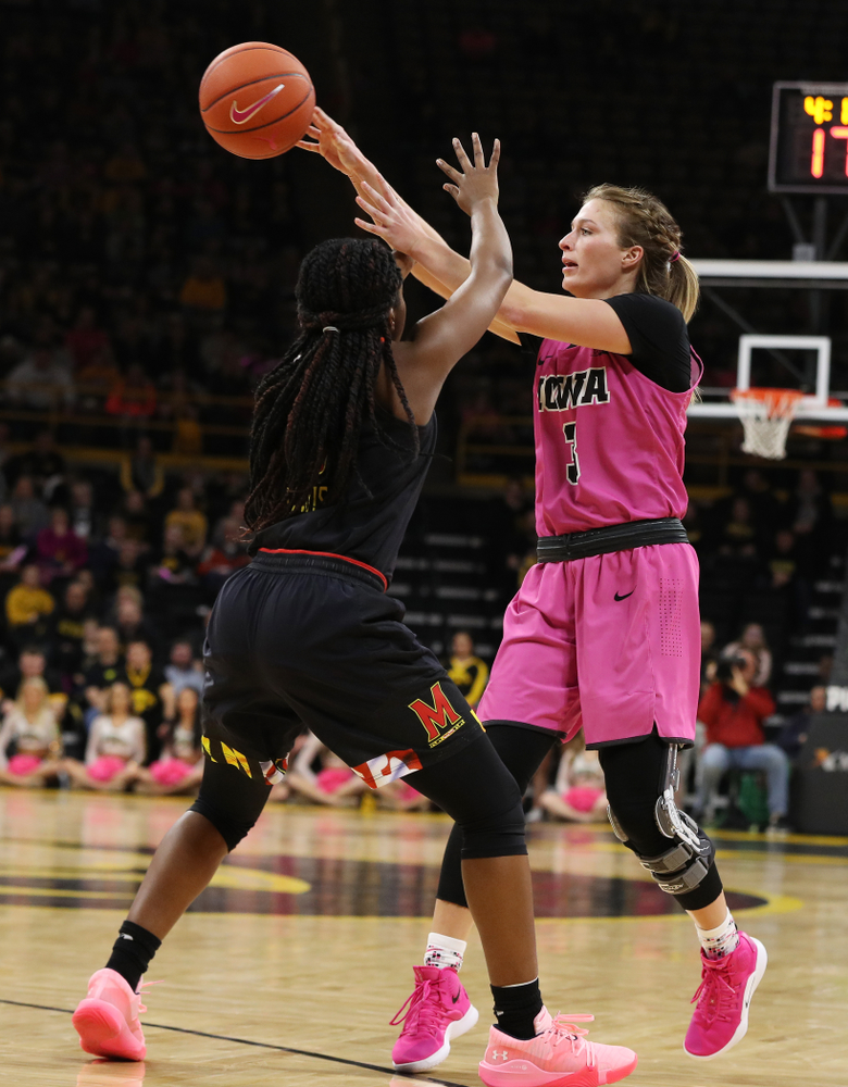 Iowa Hawkeyes guard Makenzie Meyer (3) against the seventh ranked Maryland Terrapins Sunday, February 17, 2019 at Carver-Hawkeye Arena. (Brian Ray/hawkeyesports.com)