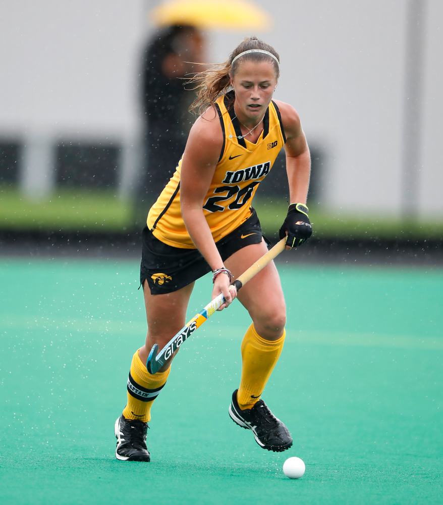 Iowa Hawkeyes Sophie Sunderland (20) against Stanford Sunday, October 7, 2018 at Grant Field. (Brian Ray/hawkeyesports.com)