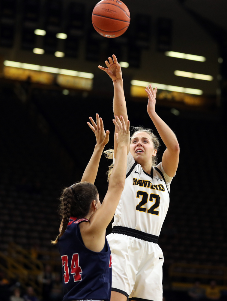 Iowa Hawkeyes guard Kathleen Doyle (22) against Florida Atlantic University Thursday, November 7, 2019 at Carver-Hawkeye Arena. (Brian Ray/hawkeyesports.com)