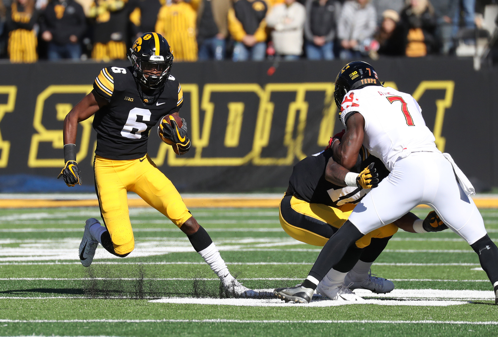 Iowa Hawkeyes wide receiver Ihmir Smith-Marsette (6) against the Maryland Terrapins Saturday, October 20, 2018 at Kinnick Stadium (Max Allen/hawkeyesports.com)
