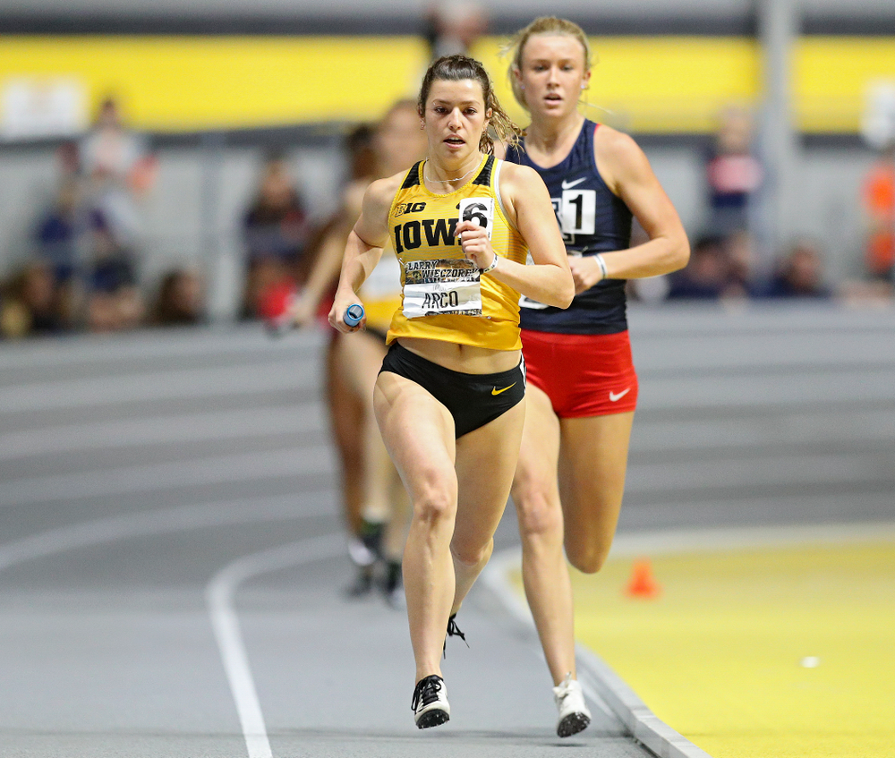 Iowa’s Taylor Arco runs the women’s 1600 meter relay event during the Larry Wieczorek Invitational at the Recreation Building in Iowa City on Saturday, January 18, 2020. (Stephen Mally/hawkeyesports.com)