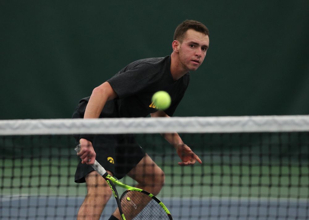 Iowa's Kareem Allaf against UMKC Friday, February 15, 2019 at the Hawkeye Tennis and Recreation Complex. (Brian Ray/hawkeyesports.com)