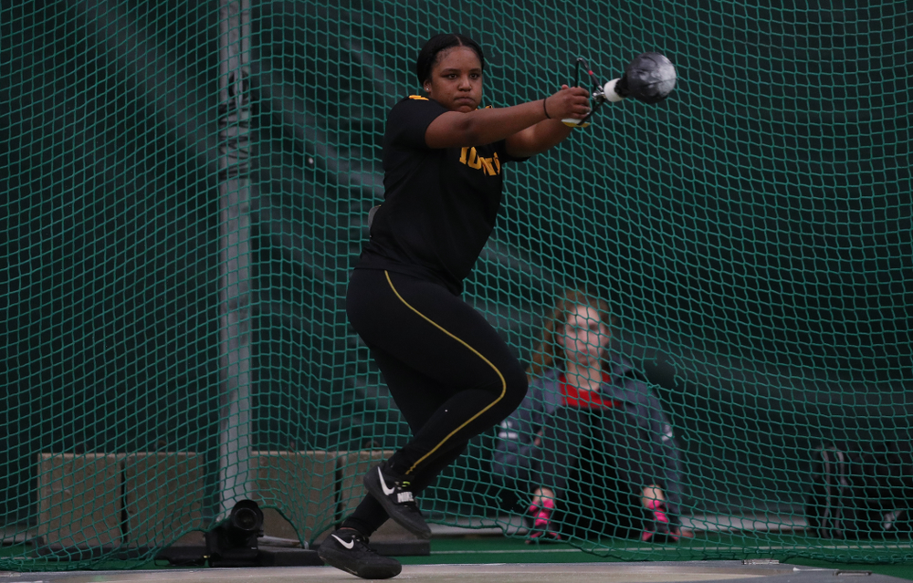 Iowa's Nia Britt competes in the weight throw Friday, January 11, 2019 at the Hawkeye Tennis and Recreation Center. (Brian Ray/hawkeyesports.com)
