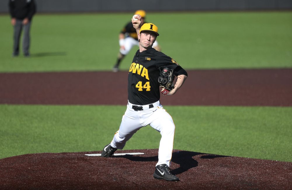Iowa Hawkeyes Duncan Davitt (44) against the Bradley Braves Tuesday, March 26, 2019 at Duane Banks Field. (Brian Ray/hawkeyesports.com)