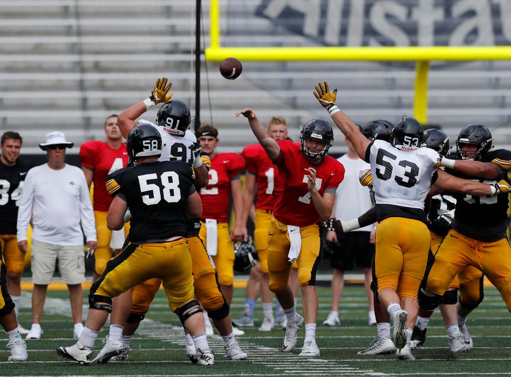 Iowa Hawkeyes quarterback Spencer Petras (7) during Kids Day Saturday, August 11, 2018 at Kinnick Stadium. (Brian Ray/hawkeyesports.com)