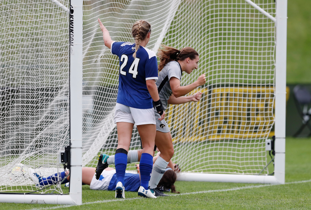Iowa Hawkeyes Rose Ripslinger (15) against Indiana State Sunday, August 26, 2018 at the Iowa Soccer Complex. (Brian Ray/hawkeyesports.com)
