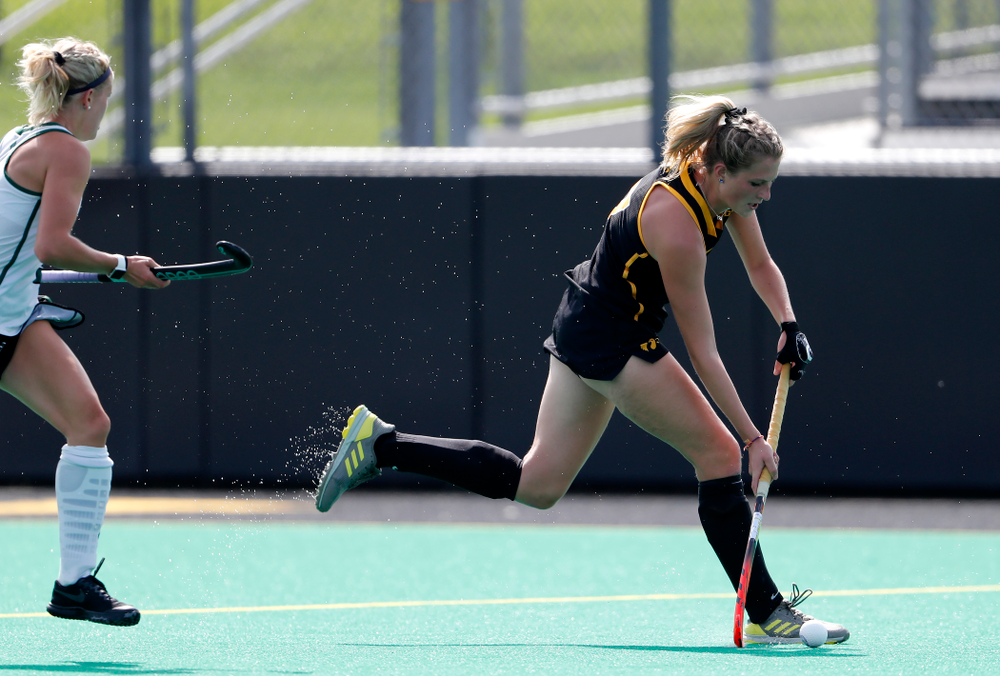 Iowa Hawkeyes Ellie Holley (7) against Dartmouth Friday, August 31, 2018 at Grant Field. (Brian Ray/hawkeyesports.com)