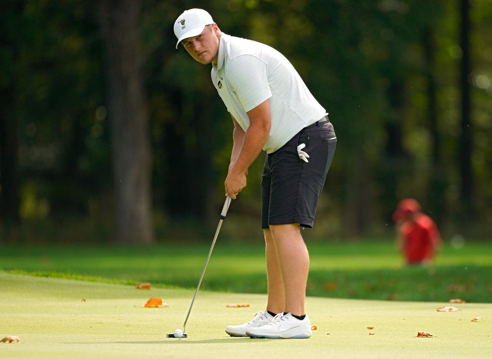 Iowa’s Alex Schaake putts during the second day of the Golfweek Conference Challenge at the Cedar Rapids Country Club in Cedar Rapids on Monday, Sep 16, 2019. (Stephen Mally/hawkeyesports.com)