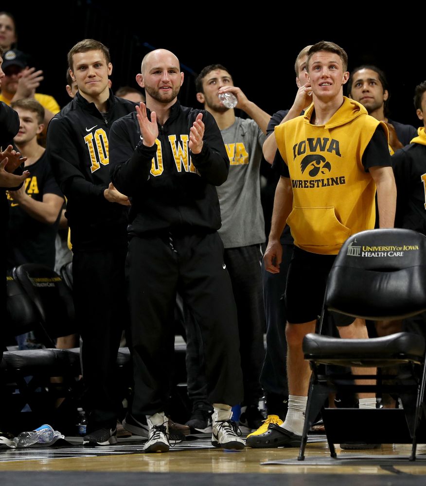 Iowa’s Austin DeSanto wrestles Ohio State’s Jordan Decatur at 133 pounds Friday, January 24, 2020 at Carver-Hawkeye Arena. DeSanto won the match with a 21-3 tech fall. (Brian Ray/hawkeyesports.com)