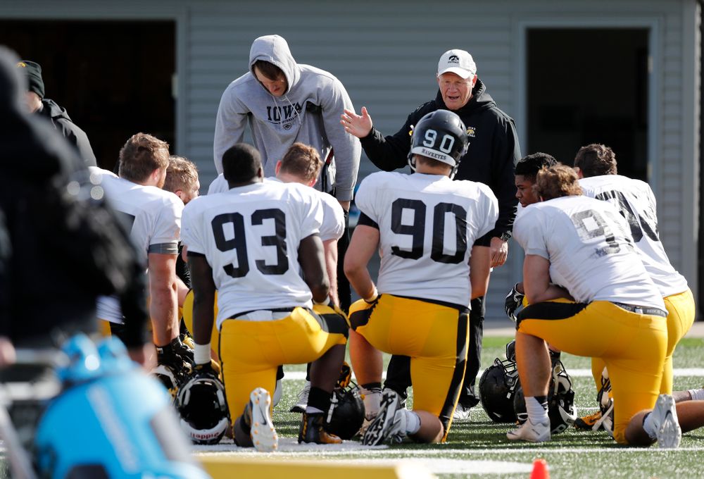 Iowa Hawkeyes defensive line coach Reese Morgan during their eighth spring practice Thursday, April 6, 2017 at the Hayden Fry Football Complex. (Brian Ray/hawkeyesports.com)