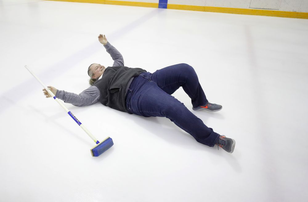 Members of the Iowa Softball team learn the sport of curling as part of a team building event Wednesday, January 10, 2018 at the Cedar Rapids Ice Arena. (Brian Ray/hawkeyesports.com)