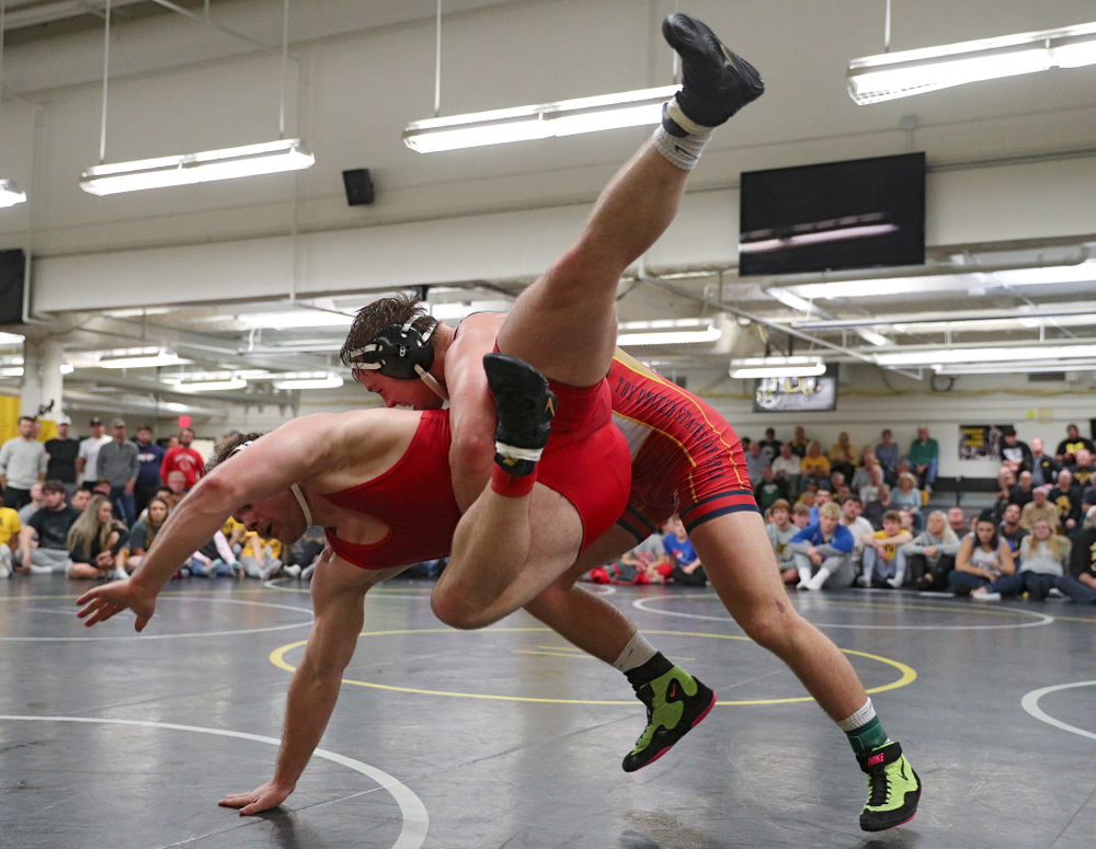 Iowa’s Jacob Warner (right) takes Sam Cook to the mat during their preseason match at the Dan Gable Wrestling Complex at Carver-Hawkeye Arena in Iowa City on Friday, Nov 8, 2019. (Stephen Mally/hawkeyesports.com)