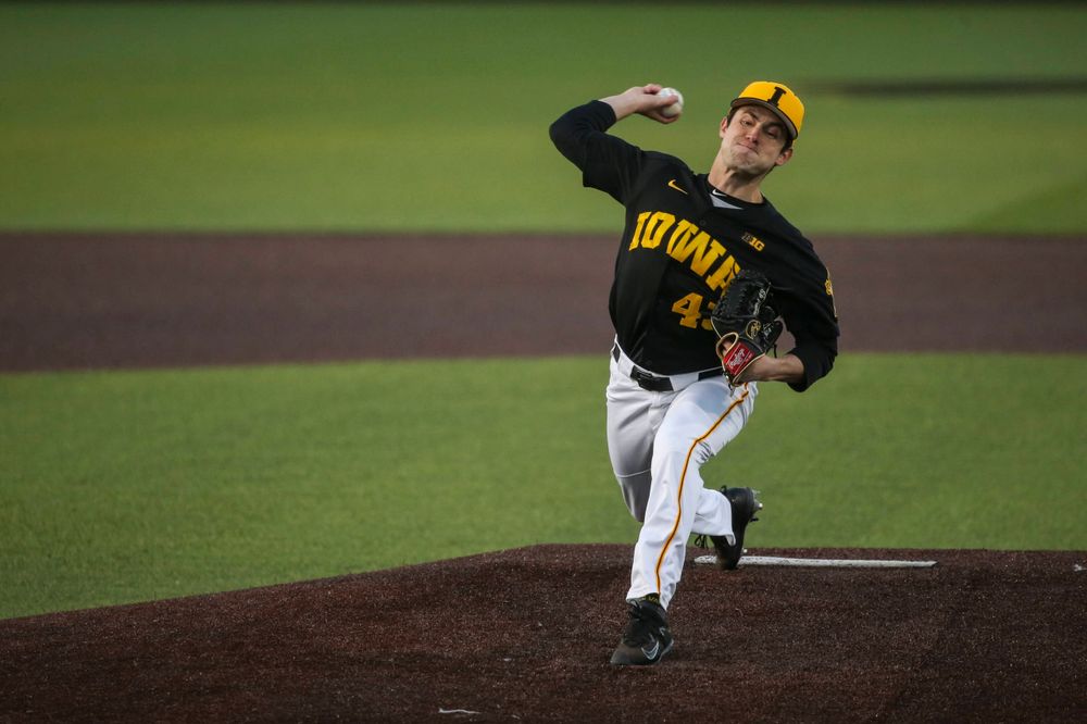 Iowa pitcher Grant Leonard at the game vs. Bradley on Tuesday, March 26, 2019 at (place). (Lily Smith/hawkeyesports.com)