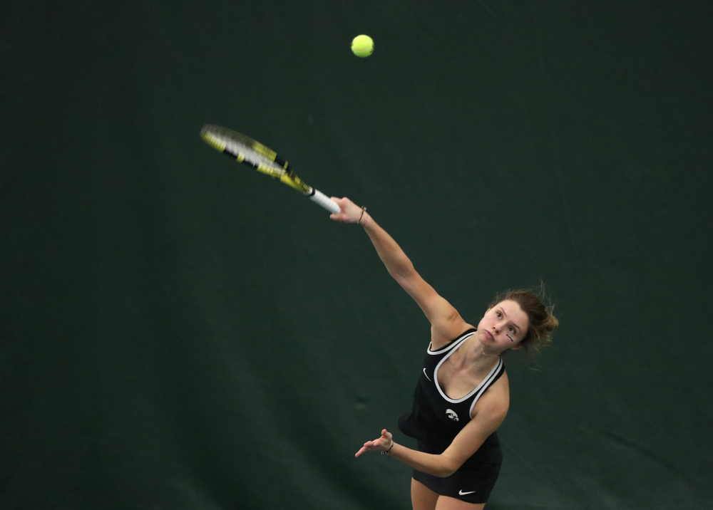 Iowa's Cloe Ruette against the Penn State Nittany Lions Sunday, February 24, 2019 at the Hawkeye Tennis and Recreation Complex. (Brian Ray/hawkeyesports.com)