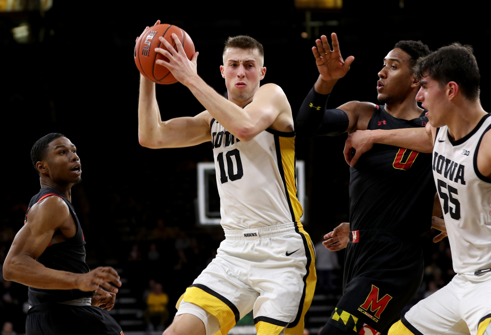 Iowa Hawkeyes guard Joe Wieskamp (10) against the Maryland Terrapins Friday, January 10, 2020 at Carver-Hawkeye Arena. (Brian Ray/hawkeyesports.com)