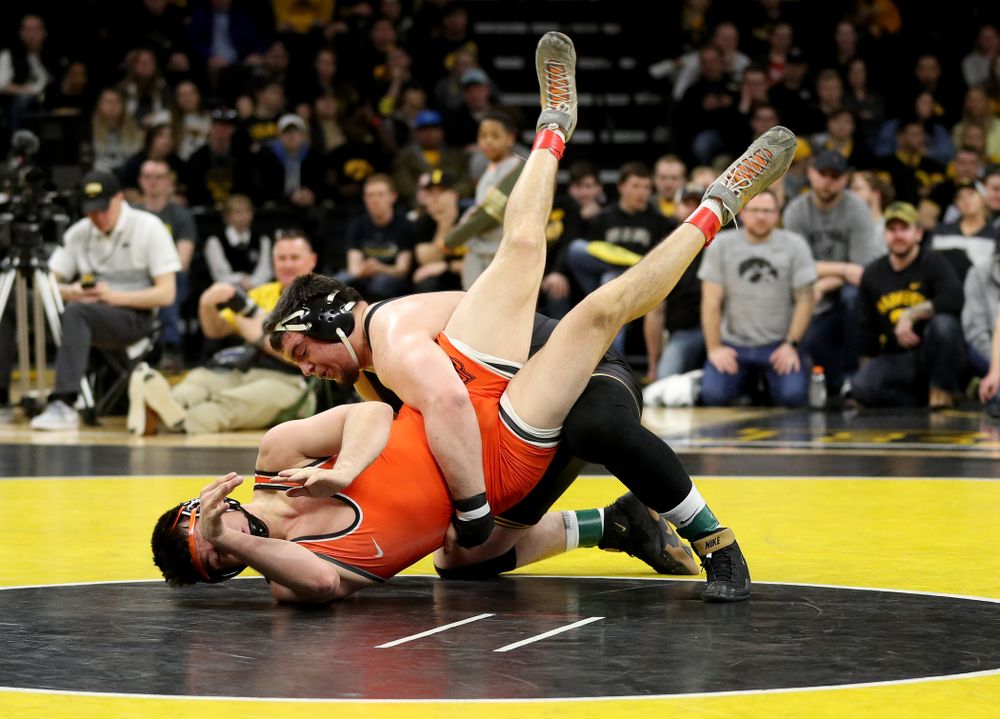 Iowa’s Tony Cassioppi wrestles Oklahoma State’s Auston Harris at heavyweight Sunday, February 23, 2020 at Carver-Hawkeye Arena. Cassioppi won the match 11-1. (Brian Ray/hawkeyesports.com)