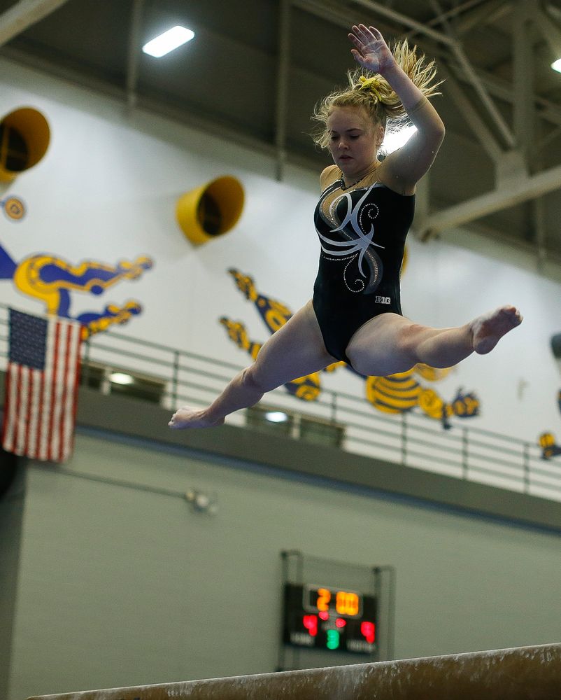 Charlotte Sullivan competes on the balance beam during the Black and Gold Intrasquad meet at the Field House on 12/2/17. (Tork Mason/hawkeyesports.com)