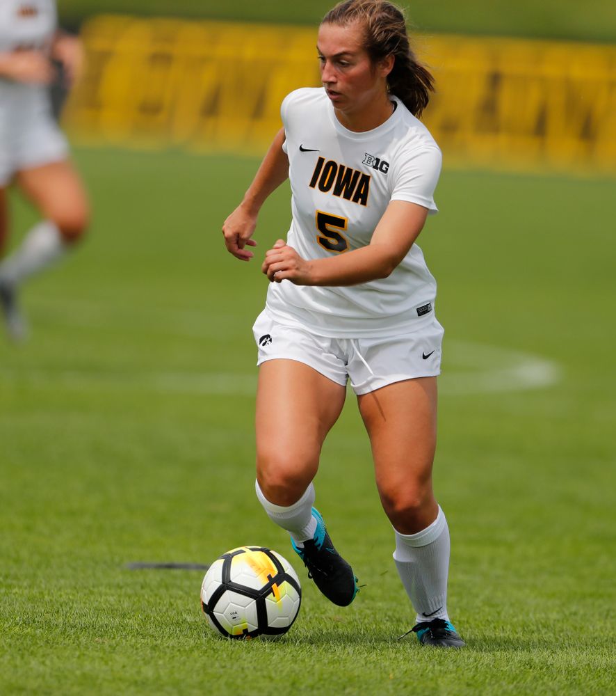 Iowa Hawkeyes Riley Whitaker (5) against the Creighton Bluejays Sunday, August 19, 2018 at the Iowa Soccer Complex. (Brian Ray/hawkeyesports.com)