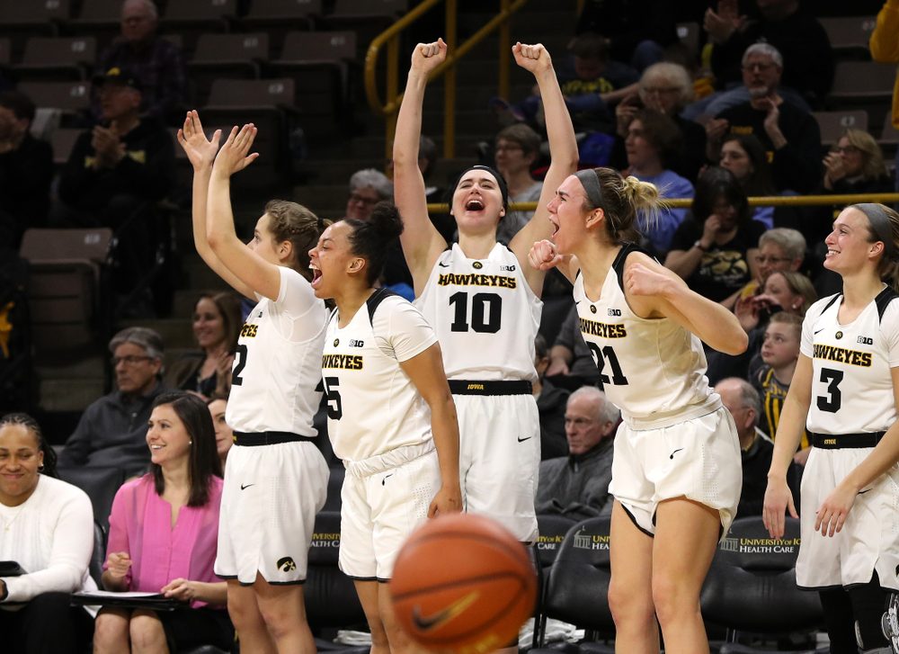 Iowa Hawkeyes guard Alexis Sevillian (5), forward Megan Gustafson (10), and forward Hannah Stewart (21) against the Illinois Fighting Illini Thursday, February 14, 2019 at Carver-Hawkeye Arena. (Brian Ray/hawkeyesports.com)