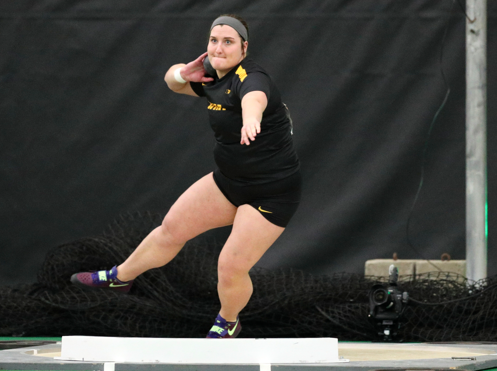 Iowa’s Jamie Kofron throws in the women’s shot put event during the Larry Wieczorek Invitational at the Hawkeye Tennis and Recreation Complex in Iowa City on Friday, January 17, 2020. (Stephen Mally/hawkeyesports.com)