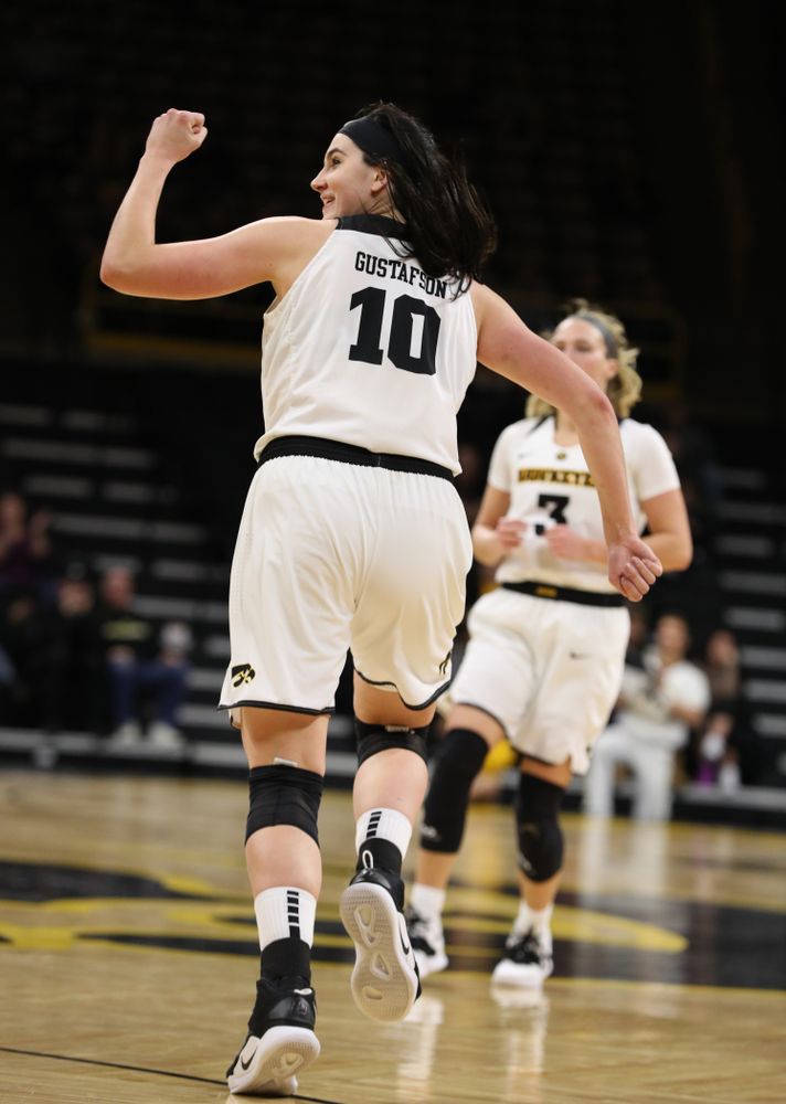 Iowa Hawkeyes forward Megan Gustafson (10) against the Michigan Wolverines Thursday, January 17, 2019 at Carver-Hawkeye Arena. (Brian Ray/hawkeyesports.com)