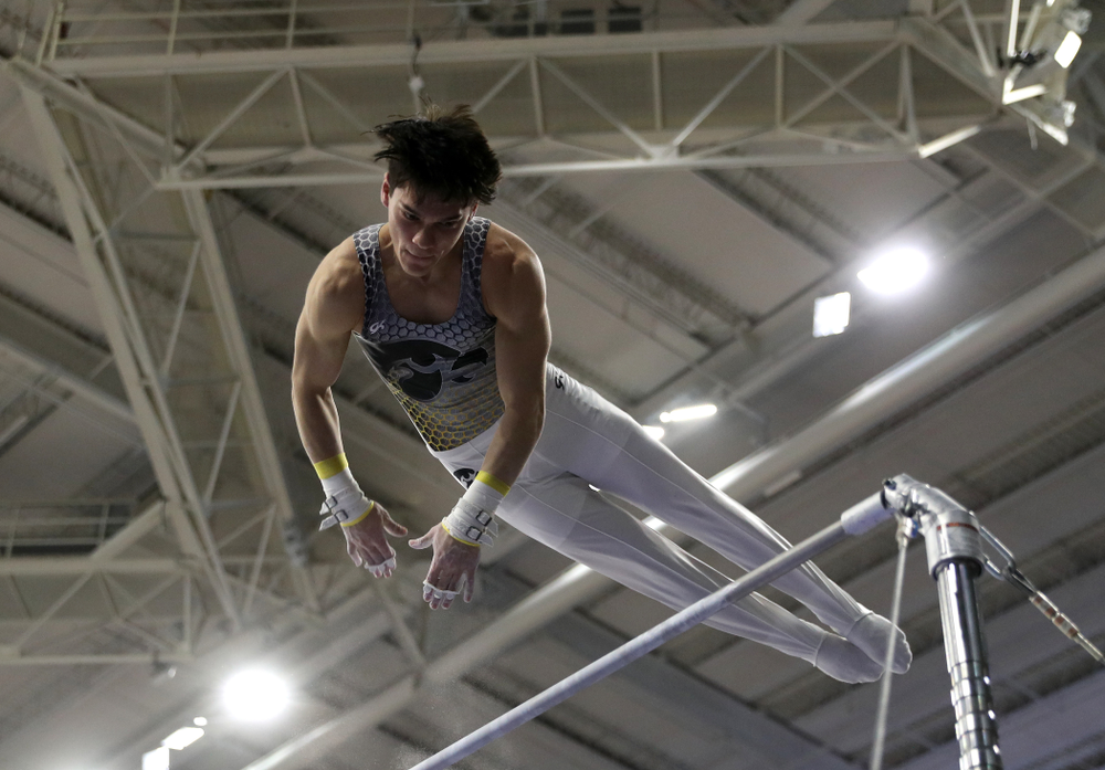 Iowa’s Evan Davis competes on the high bar against UIC and Minnesota Saturday, February 1, 2020 at Carver-Hawkeye Arena. (Brian Ray/hawkeyesports.com)