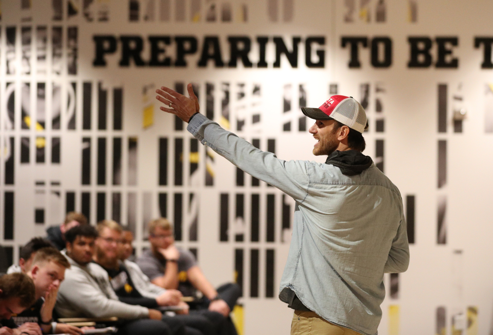 Honorary Captain Ricky Stanzi addresses the team Friday, October 11, 2019 at the Hansen Football Performance Center. (Brian Ray/hawkeyesports.com)