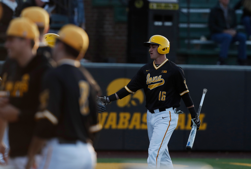 Iowa Hawkeyes infielder Tanner Wetrich (16) against Milwaukee Wednesday, April 25, 2018 at Duane Banks Field. (Brian Ray/hawkeyesports.com)