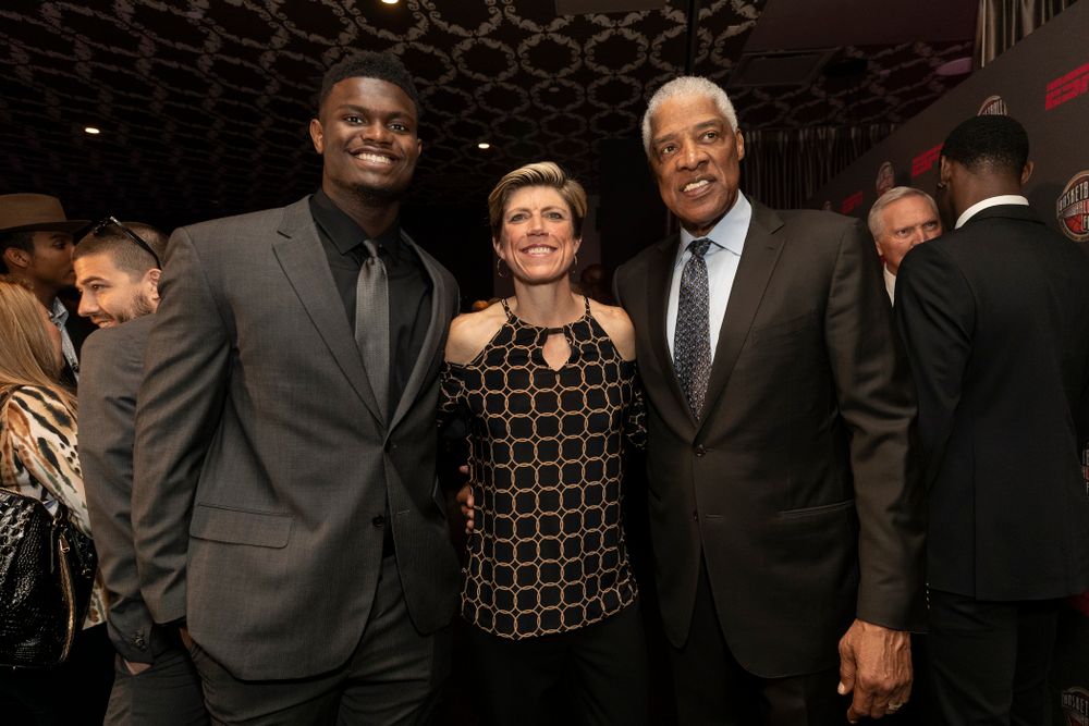 Iowa Hawkeyes associate head coach Jan Jensen with NBA great Julius Erving and DukeÕs Zion Williamson before the ESPN College Basketball Awards show Friday, April 12, 2019 at The Novo at LA Live. (Brian Ray/hawkeyesports.com)