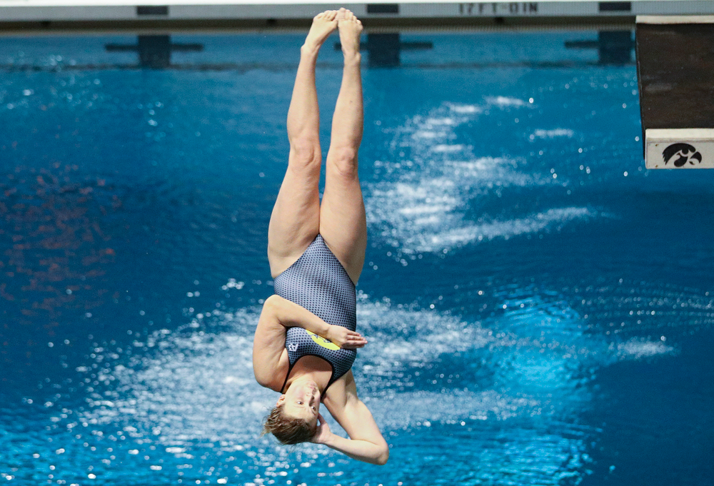 Iowa’s Claire Park competes in the 1 meter diving event during their meet at the Campus Recreation and Wellness Center in Iowa City on Friday, February 7, 2020. (Stephen Mally/hawkeyesports.com)