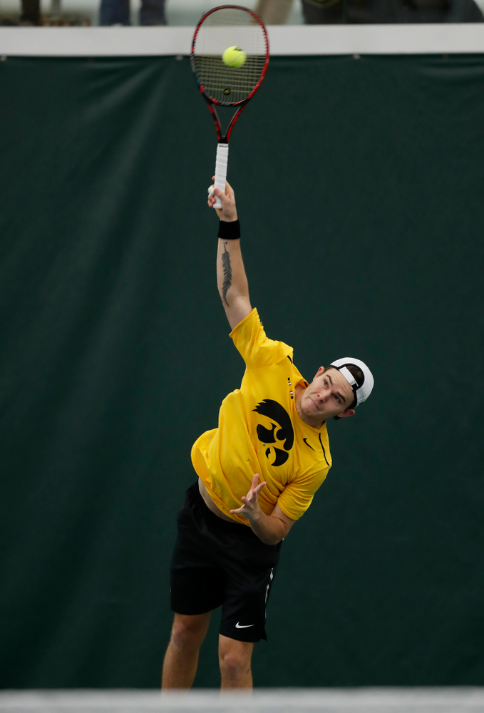 Jonas Larsen and Kareem Allaf play a doubles match against the Illinois Fighting Illini Saturday, March 31, 2018 at Hawkeye Tennis and Recreation Center. (Brian Ray/hawkeyesports.com)