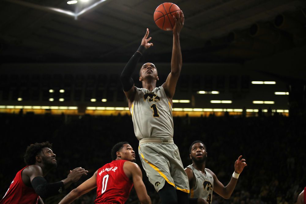 Iowa Hawkeyes guard Maishe Dailey (1) against the Nebraska Cornhuskers Sunday, January 6, 2019 at Carver-Hawkeye Arena. (Brian Ray/hawkeyesports.com)