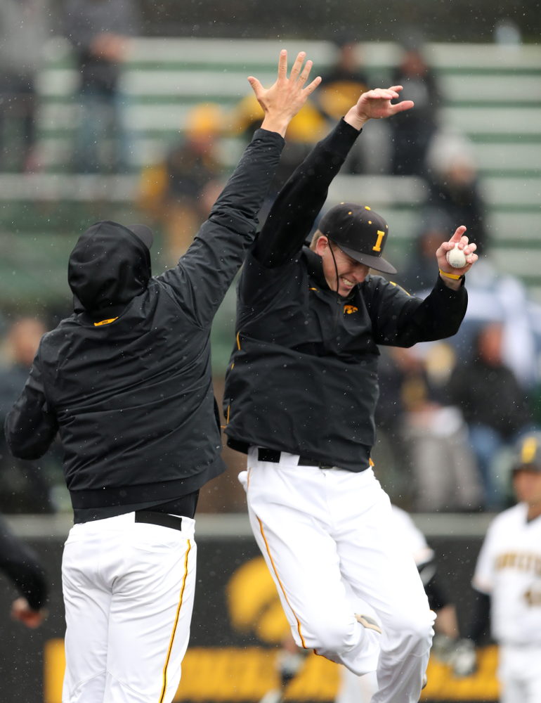 Iowa Hawkeyes Shane Ritter (18) against Michigan State Sunday, May 12, 2019 at Duane Banks Field. (Brian Ray/hawkeyesports.com)