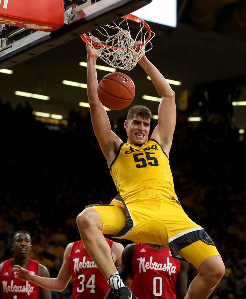 Iowa Hawkeyes forward Luka Garza (55) dunks the ball against the Nebraska Cornhuskers Saturday, February 8, 2020 at Carver-Hawkeye Arena. (Brian Ray/hawkeyesports.com)
