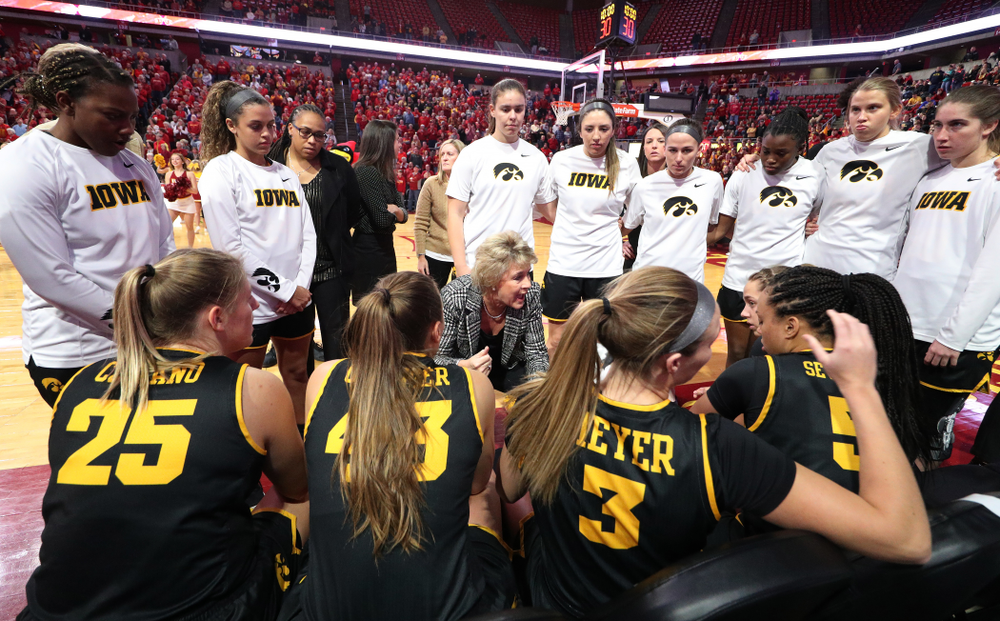 Iowa Hawkeyes head coach Lisa Bluder against the Iowa State Cyclones Wednesday, December 11, 2019 at Hilton Coliseum in Ames, Iowa(Brian Ray/hawkeyesports.com)