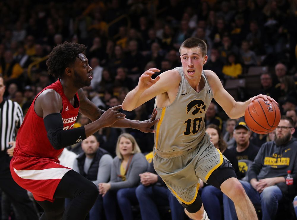 Iowa Hawkeyes guard Joe Wieskamp (10) against the Nebraska Cornhuskers Sunday, January 6, 2019 at Carver-Hawkeye Arena. (Brian Ray/hawkeyesports.com)