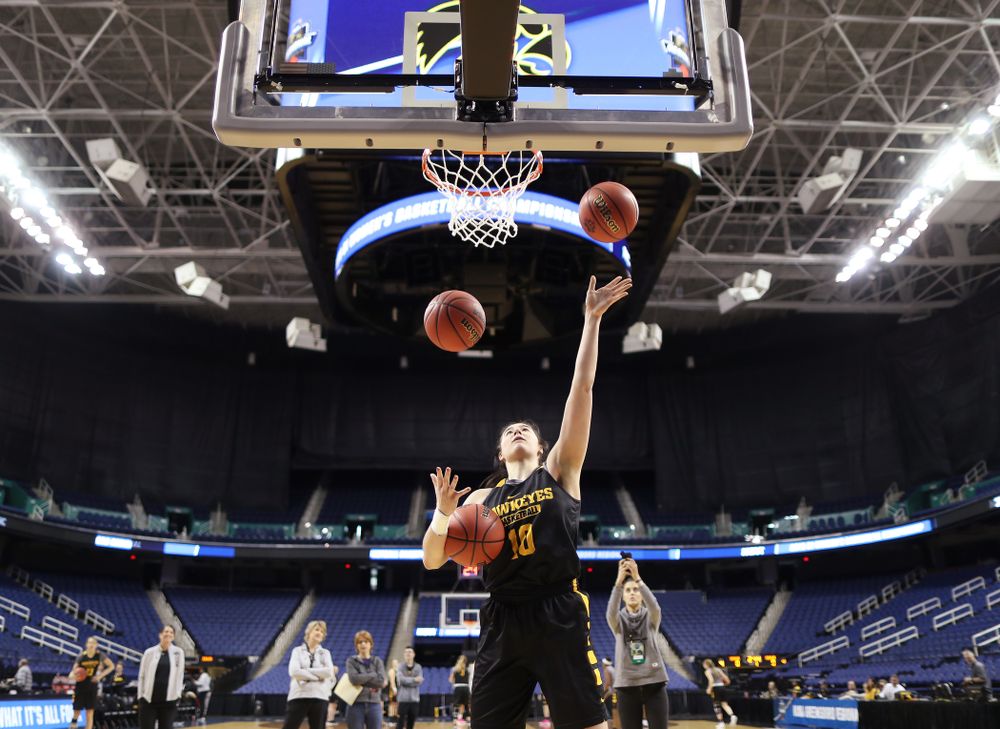 Iowa Hawkeyes forward Megan Gustafson (10) does the three ball Mikan Drill the ESPN Crew following practice for their Sweet 16 matchup against NC State Friday, March 29, 2019 at the Greensboro Coliseum in Greensboro, NC.(Brian Ray/hawkeyesports.com)