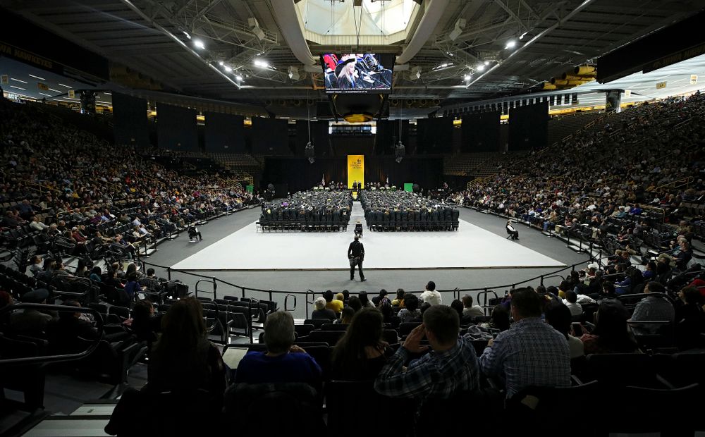 The College of Liberal Arts and Sciences and University College Fall 2019 Commencement ceremony at Carver-Hawkeye Arena in Iowa City on Saturday, December 21, 2019. (Stephen Mally/hawkeyesports.com)