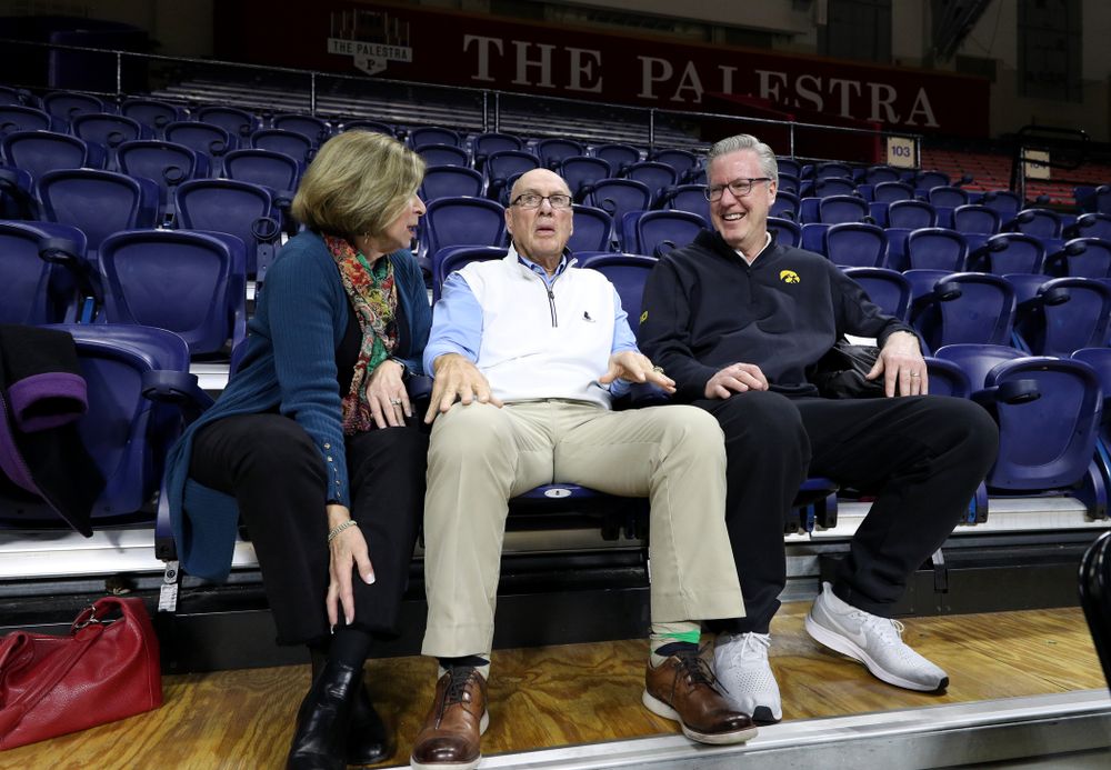 Iowa Hawkeyes head coach Fran McCaffery talks with Bob Weinhauer, his head coach from Penn, before practice at the Palestra Friday, January 3, 2020 in Philadelphia. (Brian Ray/hawkeyesports.com)