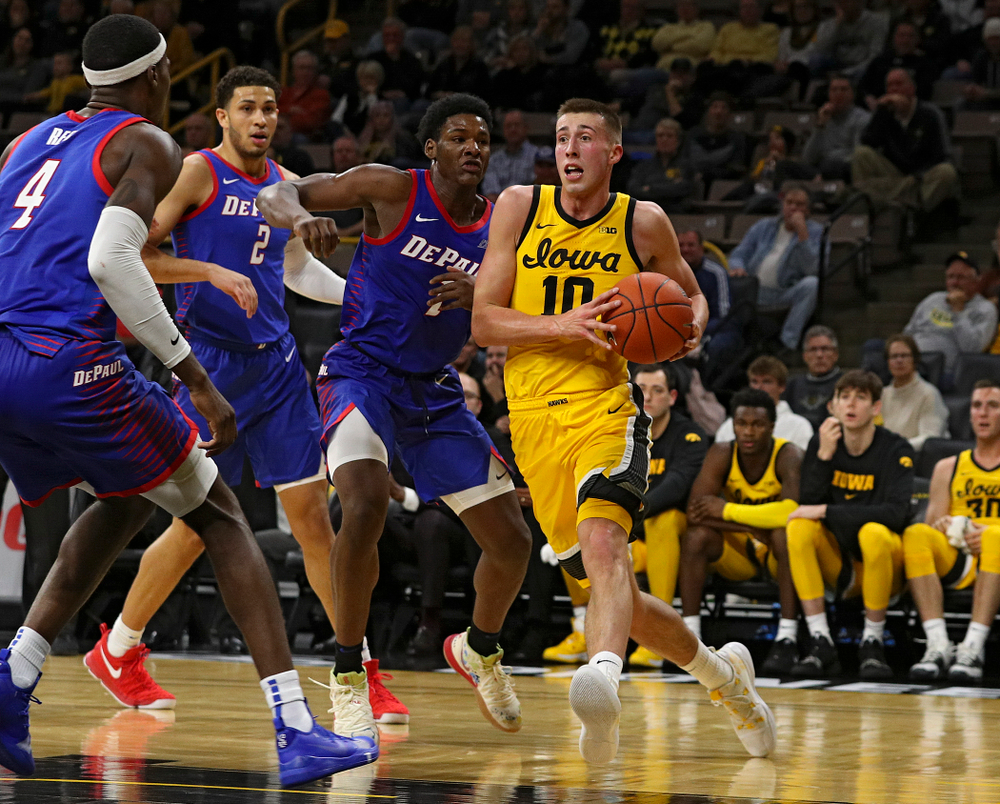 Iowa Hawkeyes guard Joe Wieskamp (10) drives with the ball during the second half of their game at Carver-Hawkeye Arena in Iowa City on Monday, Nov 11, 2019. (Stephen Mally/hawkeyesports.com)