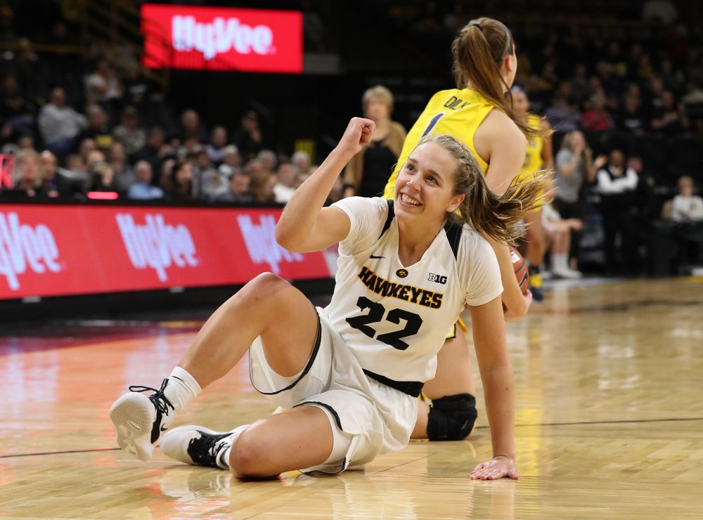 Iowa Hawkeyes guard Kathleen Doyle (22) against the Michigan Wolverines Thursday, January 17, 2019 at Carver-Hawkeye Arena. (Brian Ray/hawkeyesports.com)